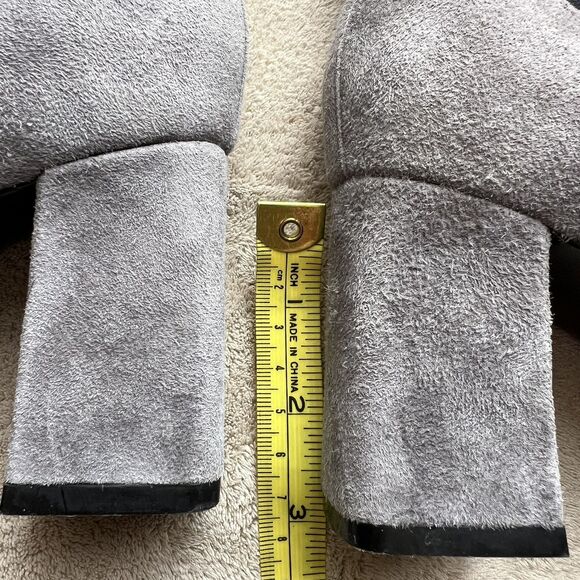 Marc Fisher LTD Zanna Gray Suede Heeled Pull On Boots Women’s 6.5 M Pointed Toe - Picture 13 of 16